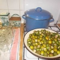 Füge savanyúság az éretlen fügékből
