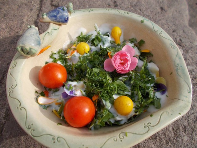 salata novemberi